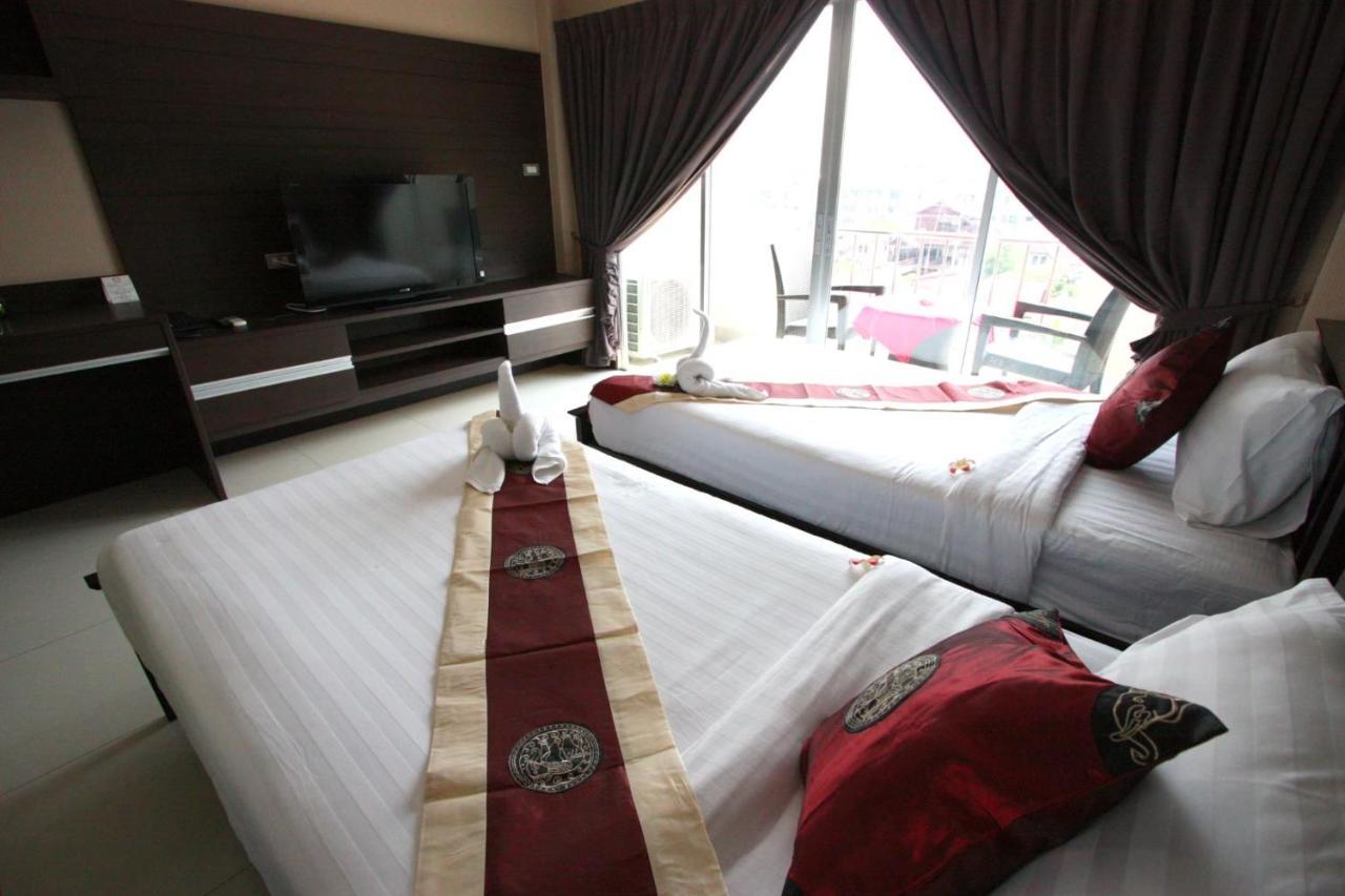 Valhalla Pattaya Hotel Bãi biển Jomtien Ngoại thất bức ảnh