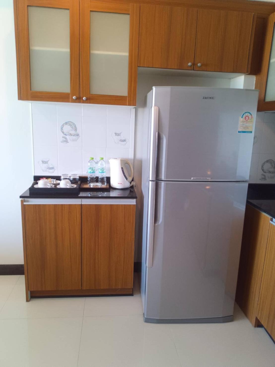 Valhalla Pattaya Hotel Bãi biển Jomtien Ngoại thất bức ảnh